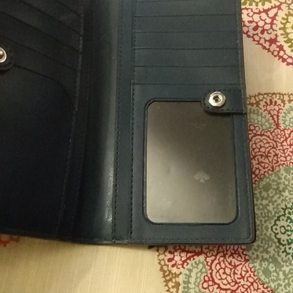 Kate Spade - Picture 4 of 5